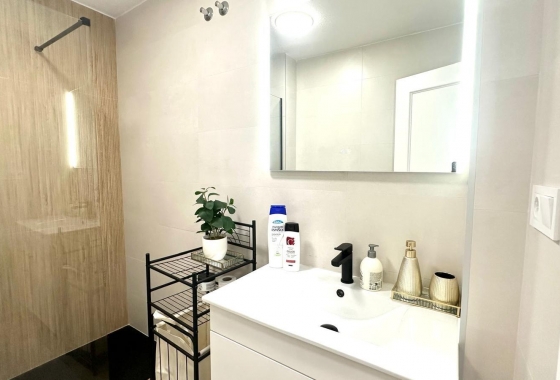 Herverkoop - Appartement / flat - Torrevieja - Centro