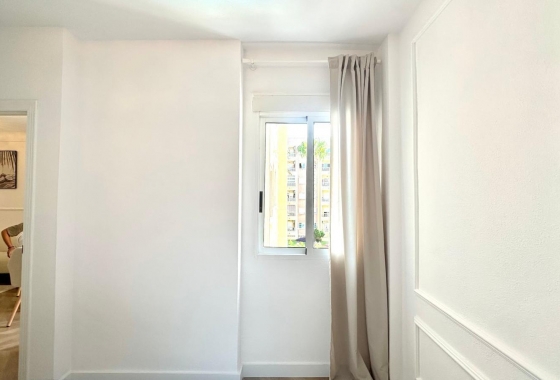 Herverkoop - Appartement / flat - Torrevieja - Centro
