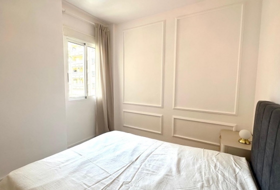 Herverkoop - Appartement / flat - Torrevieja - Centro