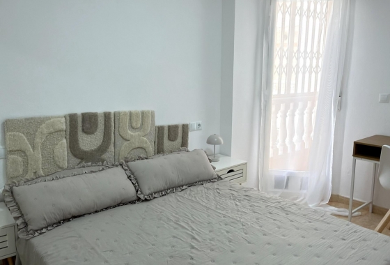 Resale - Apartment / flat - Torrevieja - Centro