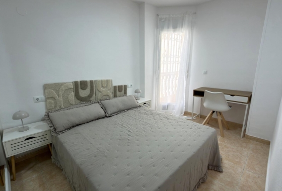 Resale - Apartment / flat - Torrevieja - Centro