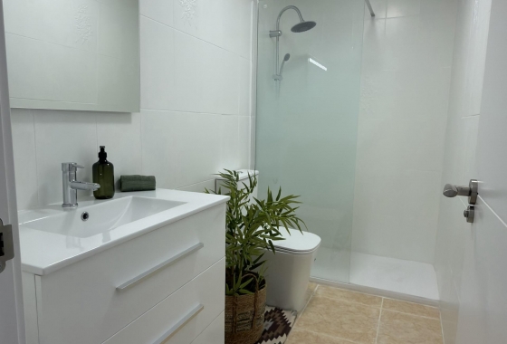 Resale - Apartment / flat - Torrevieja - Centro