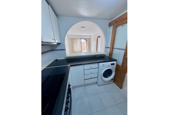 Herverkoop - Appartement / flat - Torrevieja - PARQUE DE LAS NACIONES