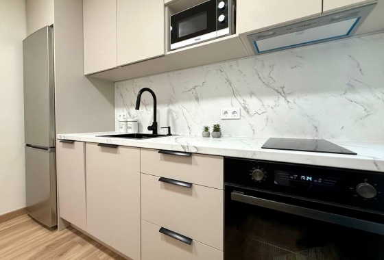 Herverkoop - Appartement / flat - Lo Pagan - La Puntica