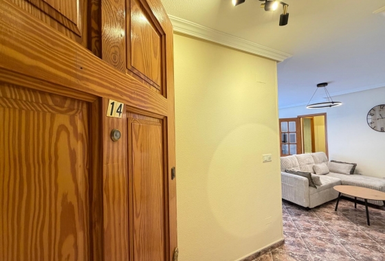 Herverkoop - Appartement / flat - Torrevieja - Centro
