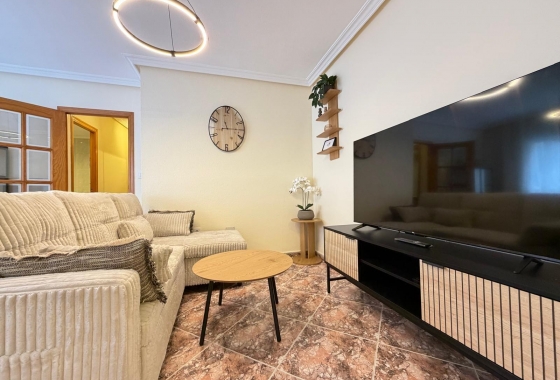 Herverkoop - Appartement / flat - Torrevieja - Centro