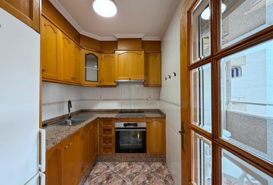 Herverkoop - Appartement / flat - Torrevieja - Centro