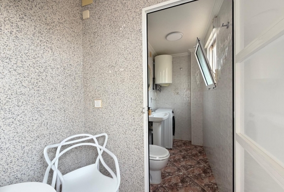 Herverkoop - Appartement / flat - Torrevieja - Centro