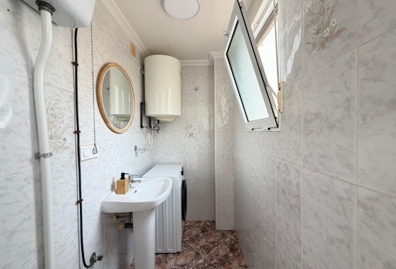 Herverkoop - Appartement / flat - Torrevieja - Centro