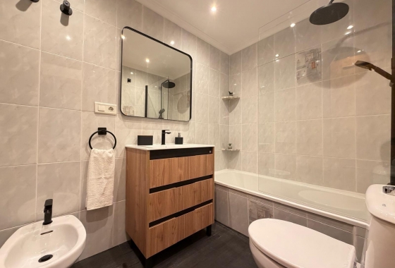 Herverkoop - Appartement / flat - Torrevieja - Centro