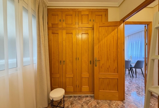 Herverkoop - Appartement / flat - Torrevieja - Centro