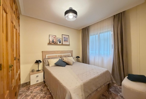 Herverkoop - Appartement / flat - Torrevieja - Centro