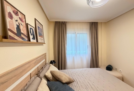 Herverkoop - Appartement / flat - Torrevieja - Centro