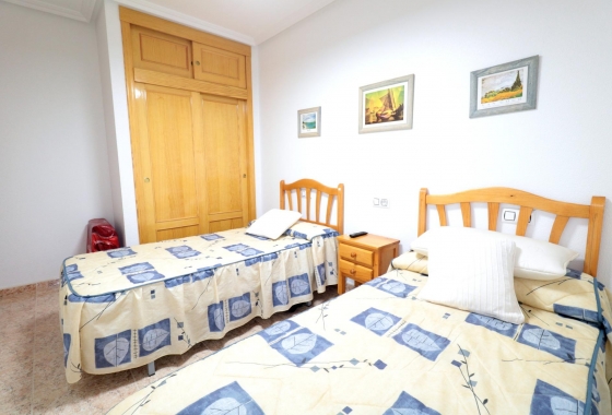 Herverkoop - Appartement / flat - Torrevieja - Acequion