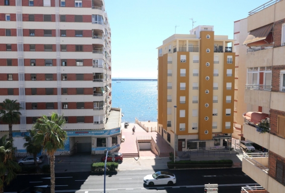 Herverkoop - Appartement / flat - Torrevieja - Acequion