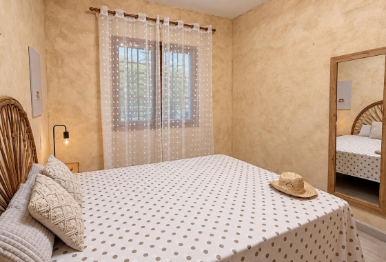 Herverkoop - Appartement / flat - Torrevieja - Playa de los Locos