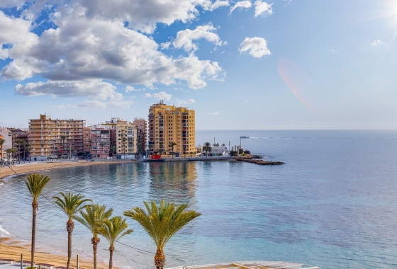 Herverkoop - Appartement / flat - Torrevieja - Playa de los Locos
