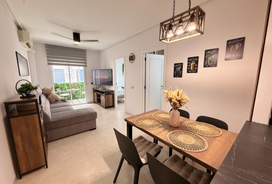 Herverkoop - Appartement / flat - Torrevieja - Estacion De Autobuses