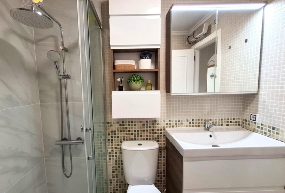 Herverkoop - Appartement / flat - Torrevieja - Estacion De Autobuses