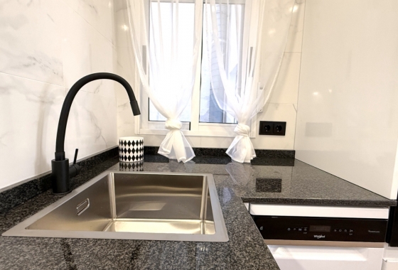 Herverkoop - Appartement / flat - Torrevieja - Costa Blanca