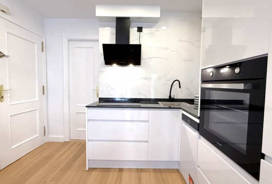 Herverkoop - Appartement / flat - Torrevieja - Costa Blanca
