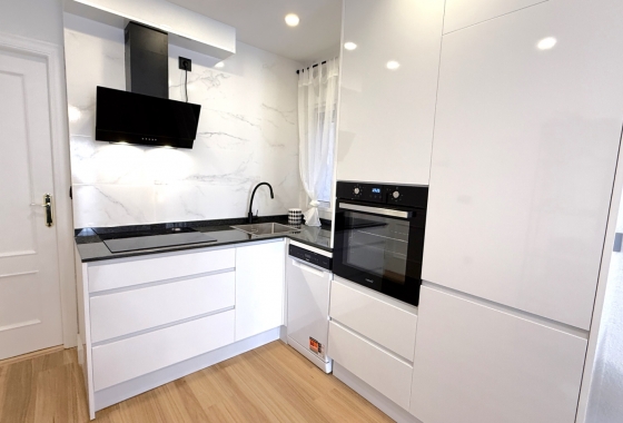 Herverkoop - Appartement / flat - Torrevieja - Costa Blanca