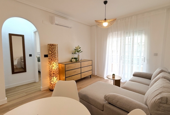 Herverkoop - Appartement / flat - Torrevieja - Costa Blanca