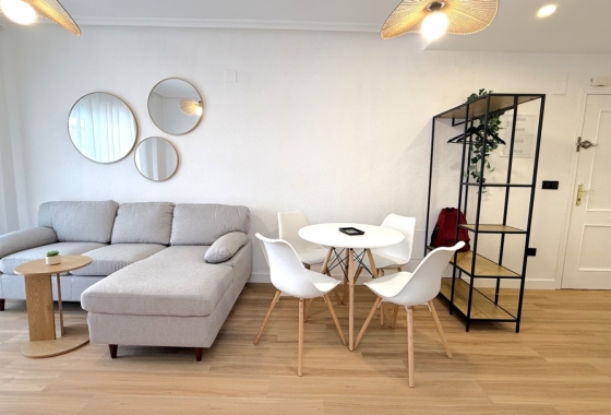 Herverkoop - Appartement / flat - Torrevieja - Costa Blanca