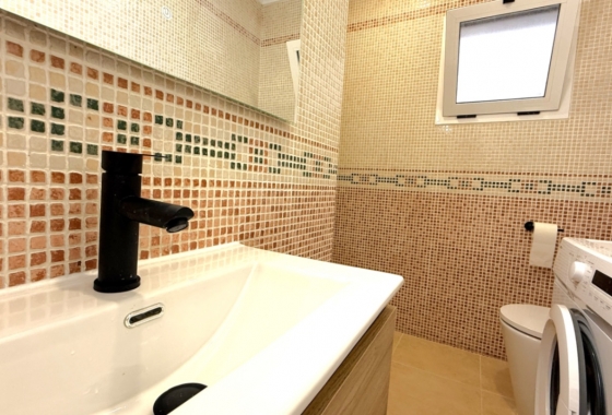 Herverkoop - Appartement / flat - Torrevieja - Costa Blanca