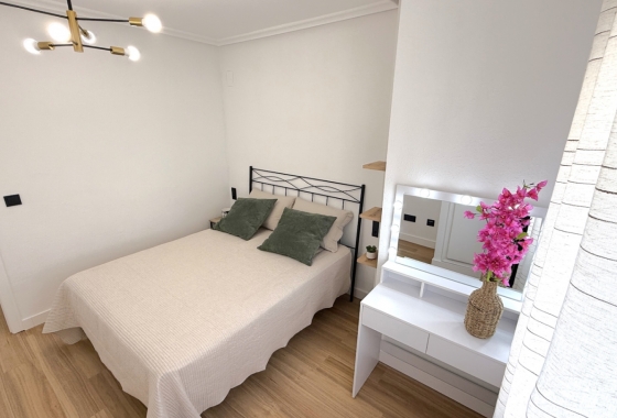 Herverkoop - Appartement / flat - Torrevieja - Costa Blanca