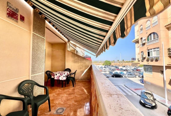 Herverkoop - Appartement / flat - Torrevieja - PARQUE DE LAS NACIONES