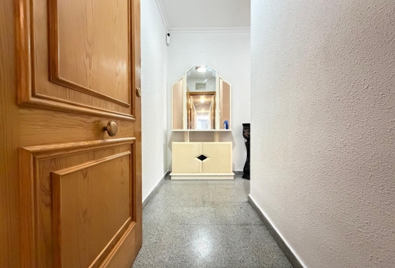 Herverkoop - Appartement / flat - Torrevieja - Playa del Cura