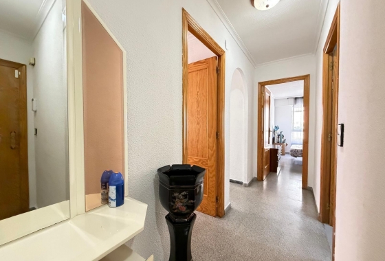 Herverkoop - Appartement / flat - Torrevieja - Playa del Cura