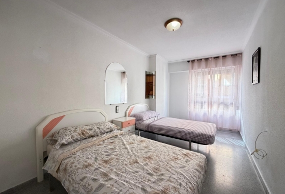 Herverkoop - Appartement / flat - Torrevieja - Playa del Cura