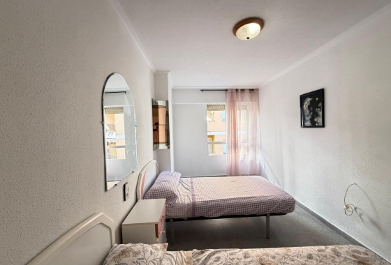 Herverkoop - Appartement / flat - Torrevieja - Playa del Cura