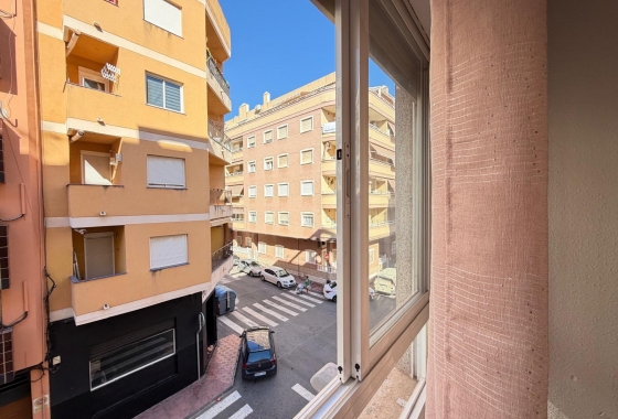 Herverkoop - Appartement / flat - Torrevieja - Playa del Cura