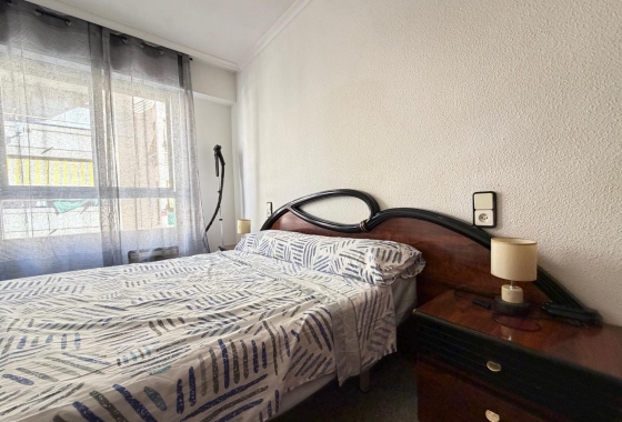 Herverkoop - Appartement / flat - Torrevieja - Playa del Cura