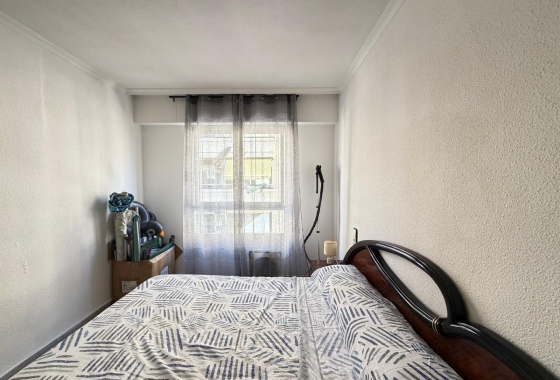 Herverkoop - Appartement / flat - Torrevieja - Playa del Cura