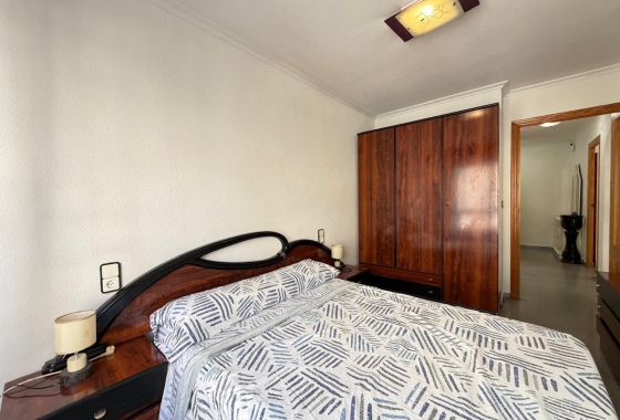 Herverkoop - Appartement / flat - Torrevieja - Playa del Cura