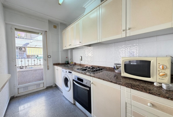 Herverkoop - Appartement / flat - Torrevieja - Playa del Cura