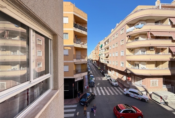 Herverkoop - Appartement / flat - Torrevieja - Playa del Cura