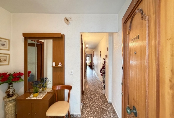 Herverkoop - Appartement / flat - Torrevieja - Las Piscinas Naturales