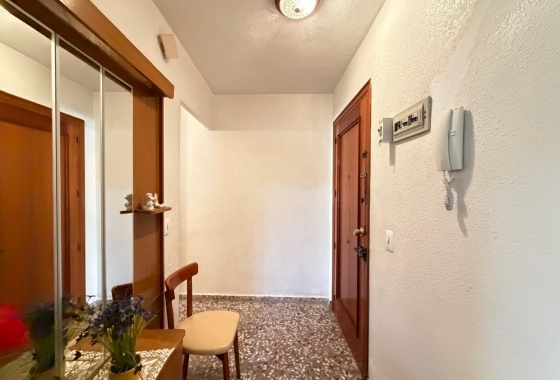 Herverkoop - Appartement / flat - Torrevieja - Las Piscinas Naturales