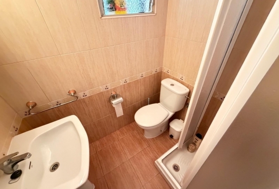 Herverkoop - Appartement / flat - Torrevieja - Las Piscinas Naturales