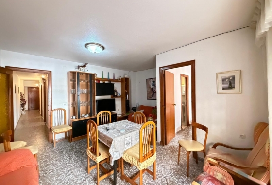 Herverkoop - Appartement / flat - Torrevieja - Las Piscinas Naturales