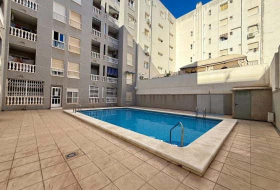 Wiederverkauf - Wohnung - Torrevieja - Playa de los Locos