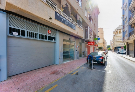 Herverkoop - Appartement / flat - Torrevieja - PARQUE DE LAS NACIONES