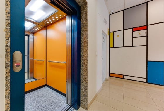 Herverkoop - Appartement / flat - Torrevieja - PARQUE DE LAS NACIONES