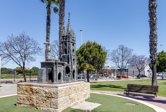 Herverkoop - Appartement / flat - Torrevieja - PARQUE DE LAS NACIONES