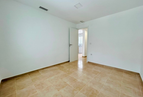 Herverkoop - Herenhuis - Torrevieja - Costa Blanca
